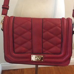 ⭐️LAST CALL- DONATING⭐️ Red Crossbody Purse